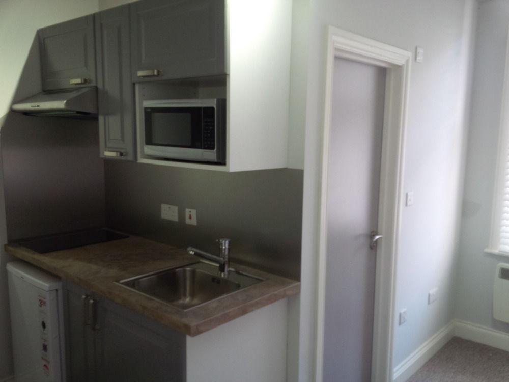 Park House Serviced Apartments ฮาร์โรว์ ภายนอก รูปภาพ