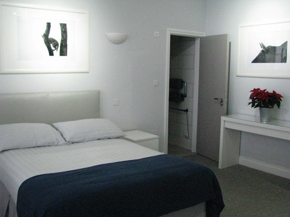 Park House Serviced Apartments ฮาร์โรว์ ภายนอก รูปภาพ