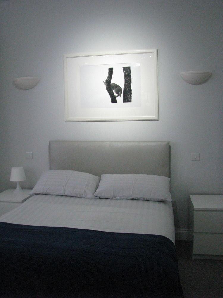 Park House Serviced Apartments ฮาร์โรว์ ภายนอก รูปภาพ